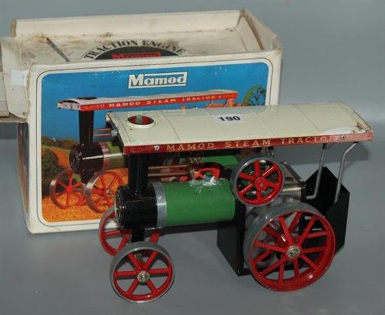 Mamod steam engine